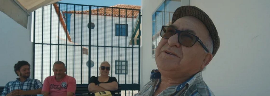 “A Música Portuguesa a Gostar Dela Própria”