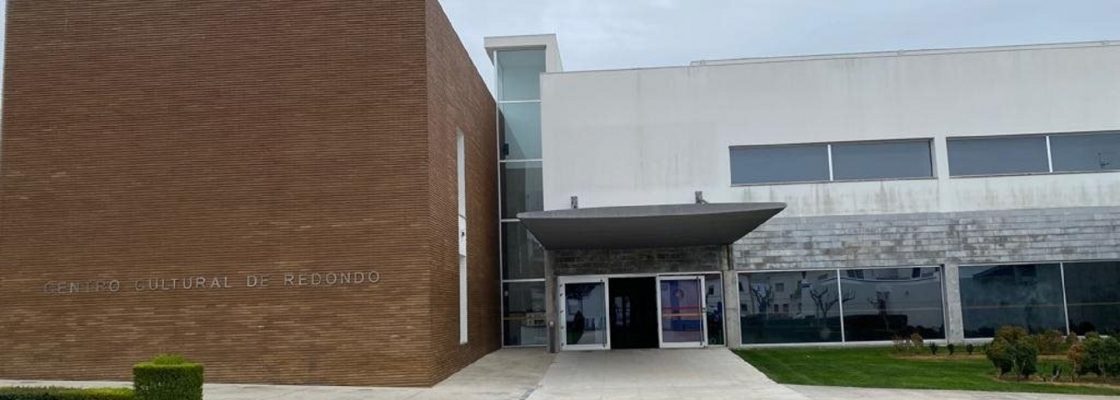 Atendimento dos Serviços de Cultura, Educação e Desporto do Município de Redondo – Foye...