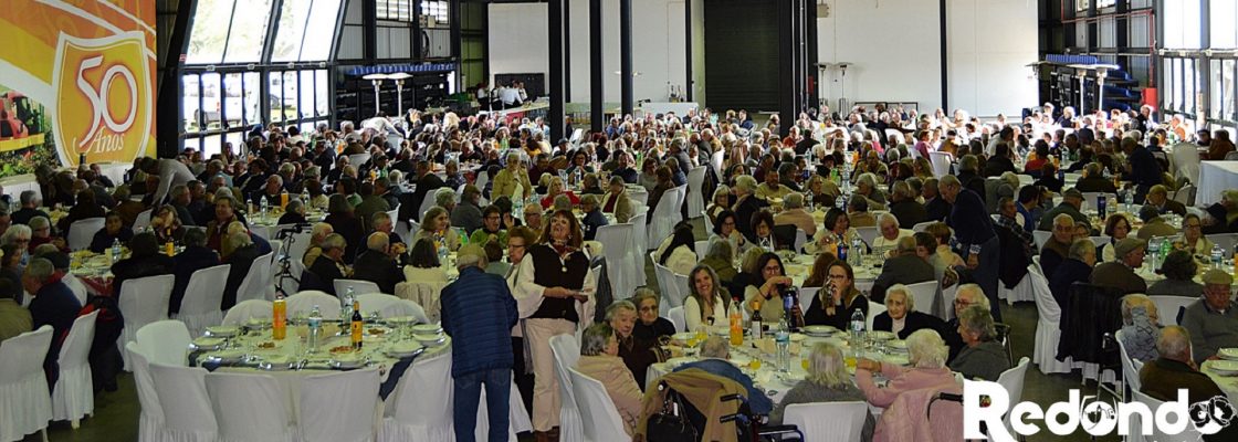 ALMOÇO DE NATAL JUNTA MAIS DE 600 REFORMADOS E PENSIONISTAS DO CONCELHO DE REDONDO