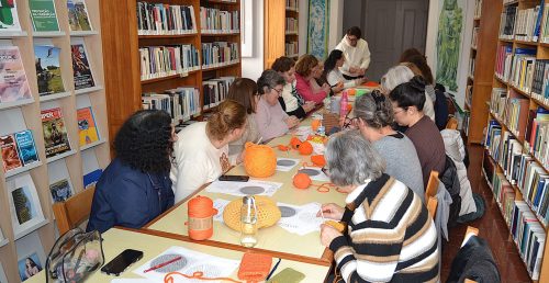 Biblioteca Municipal de Redondo acolhe workshop de trapilho “Da Tradição à Tendência”